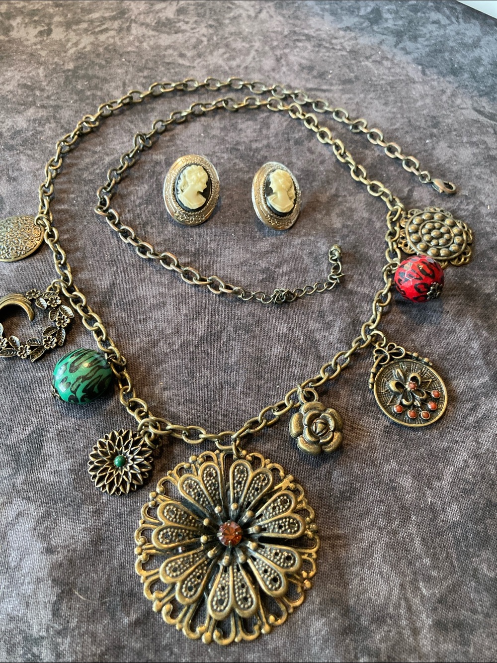 Antique Inspired Floral Charm Necklace with Cameo Stud Earrings